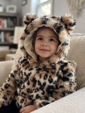 Girl’s / Kids Faux Fur Leopard Print Hooded Jacket with Ears size 6
